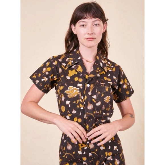 Rare Big Bud Press Short Sleeve Jumpsuit in Cookbook Print Brown Medium - Picture 2 of 16